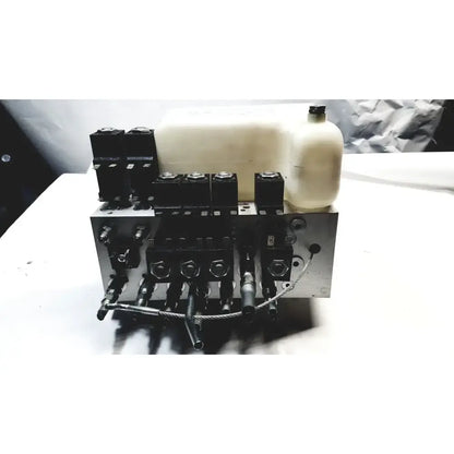 Hill-Rom Haldex Barnes Hydraulic Motor Pump Assembly 1460042 or K48MYFBM-3706 Hydraulic Motor-Pump Assembly, second-hand product photo 15