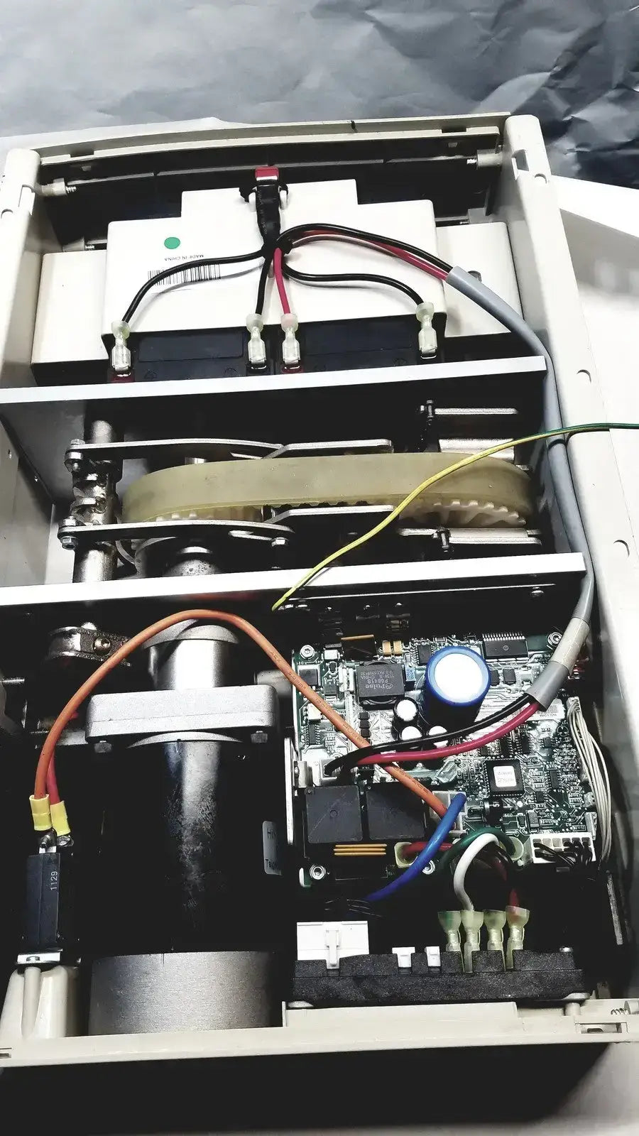 Hill-Rom P1900 Total Care Bed Complete IntelliDrive System Hospital Bed Mobility System, second-hand product photo 2