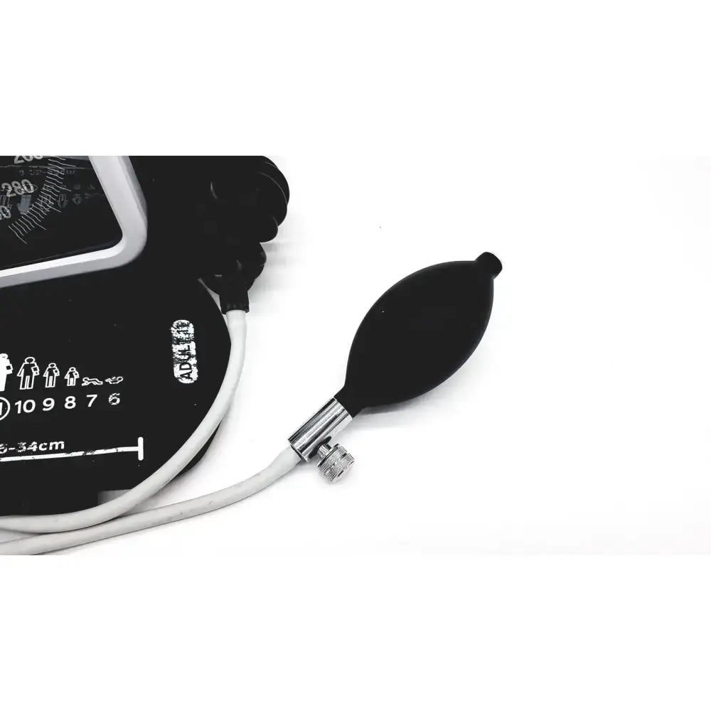 Hillrom / Welch Allyn 200716061215 Wall Gauge Aneroid Sphygmomanometer With Cuff Sphygmomanometer, second-hand product photo 12