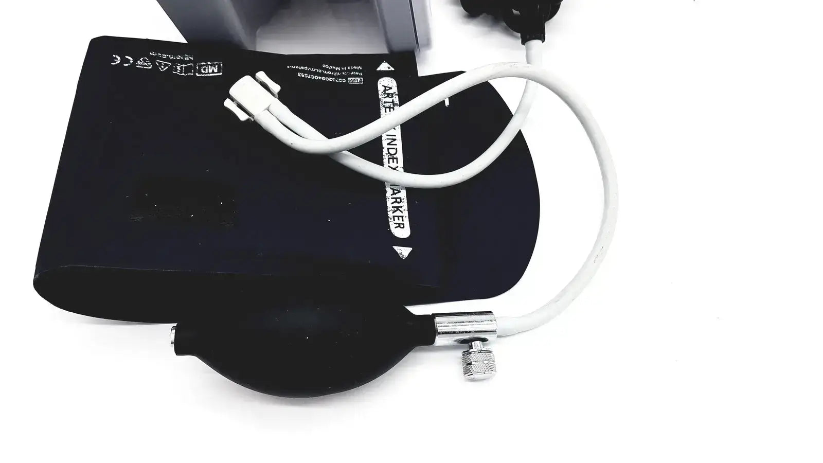 Hillrom / Welch Allyn 200716061215 Wall Gauge Aneroid Sphygmomanometer With Cuff Sphygmomanometer, second-hand product photo 17