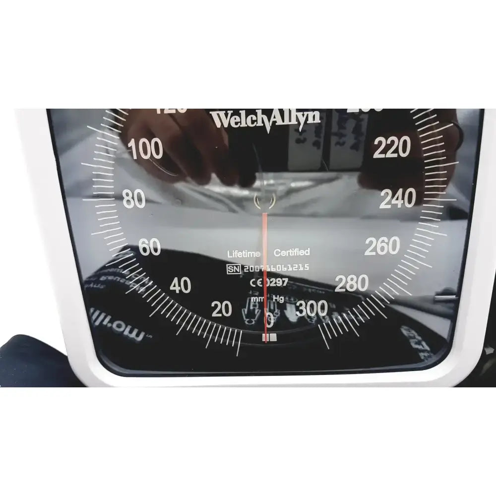 Hillrom / Welch Allyn 200716061215 Wall Gauge Aneroid Sphygmomanometer With Cuff Sphygmomanometer, second-hand product photo 11