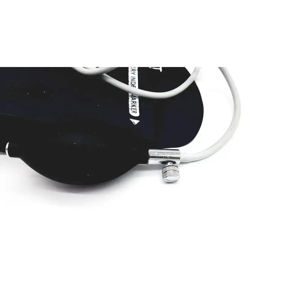 Hillrom / Welch Allyn 200716061215 Wall Gauge Aneroid Sphygmomanometer With Cuff Sphygmomanometer, second-hand product photo 15