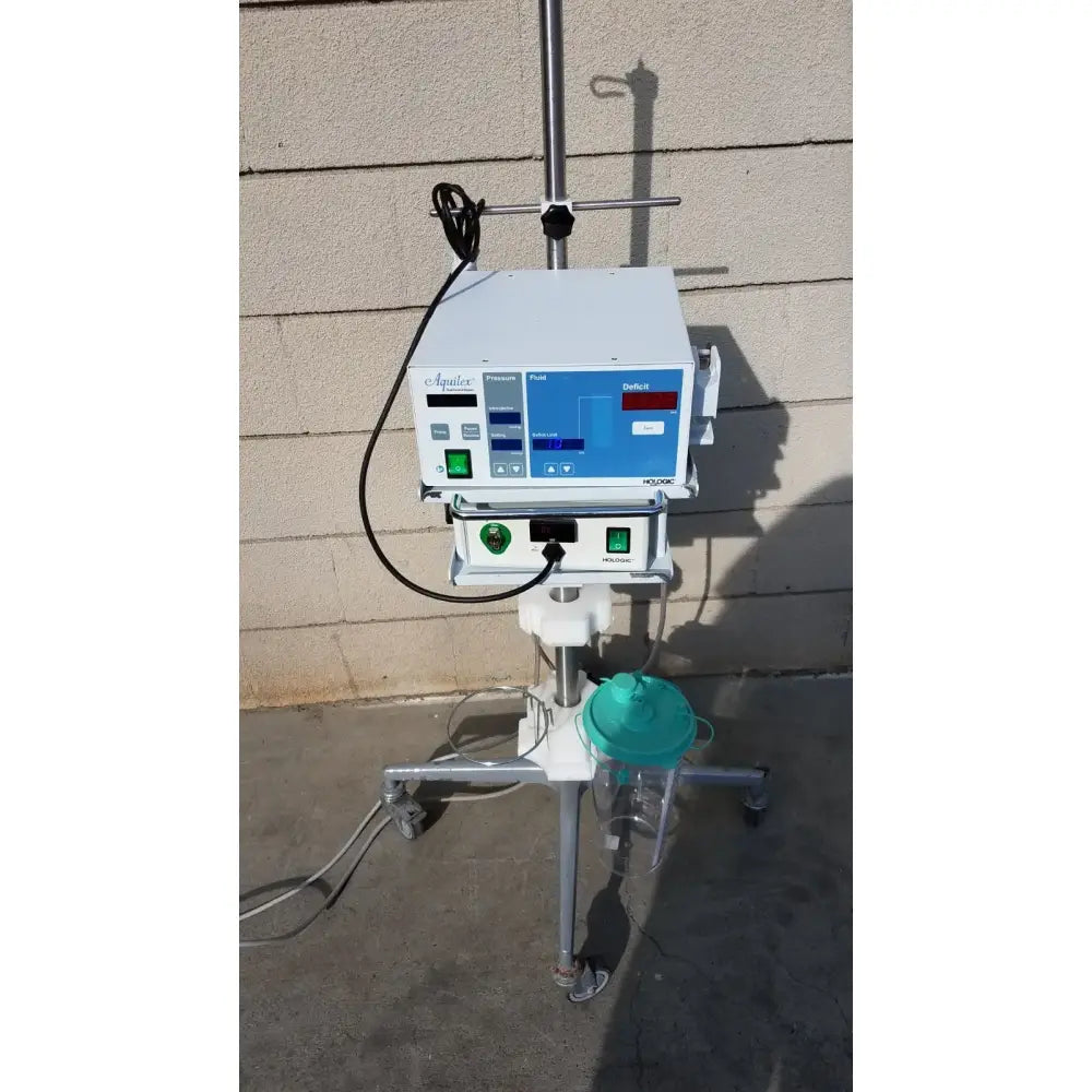 Reuse Medical Hologic AQL-100P Aquilex Fluid Management System w/ Myosure Console Other Medical & Lab Equipment, second-hand product photo 1