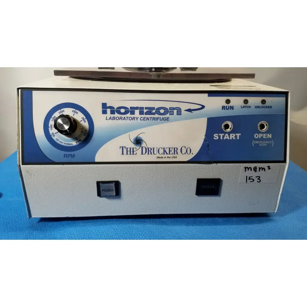Reuse Medical Horizon Laboratory Centrifuge by The Drucker Co. Centrifuges, second-hand product photo 1