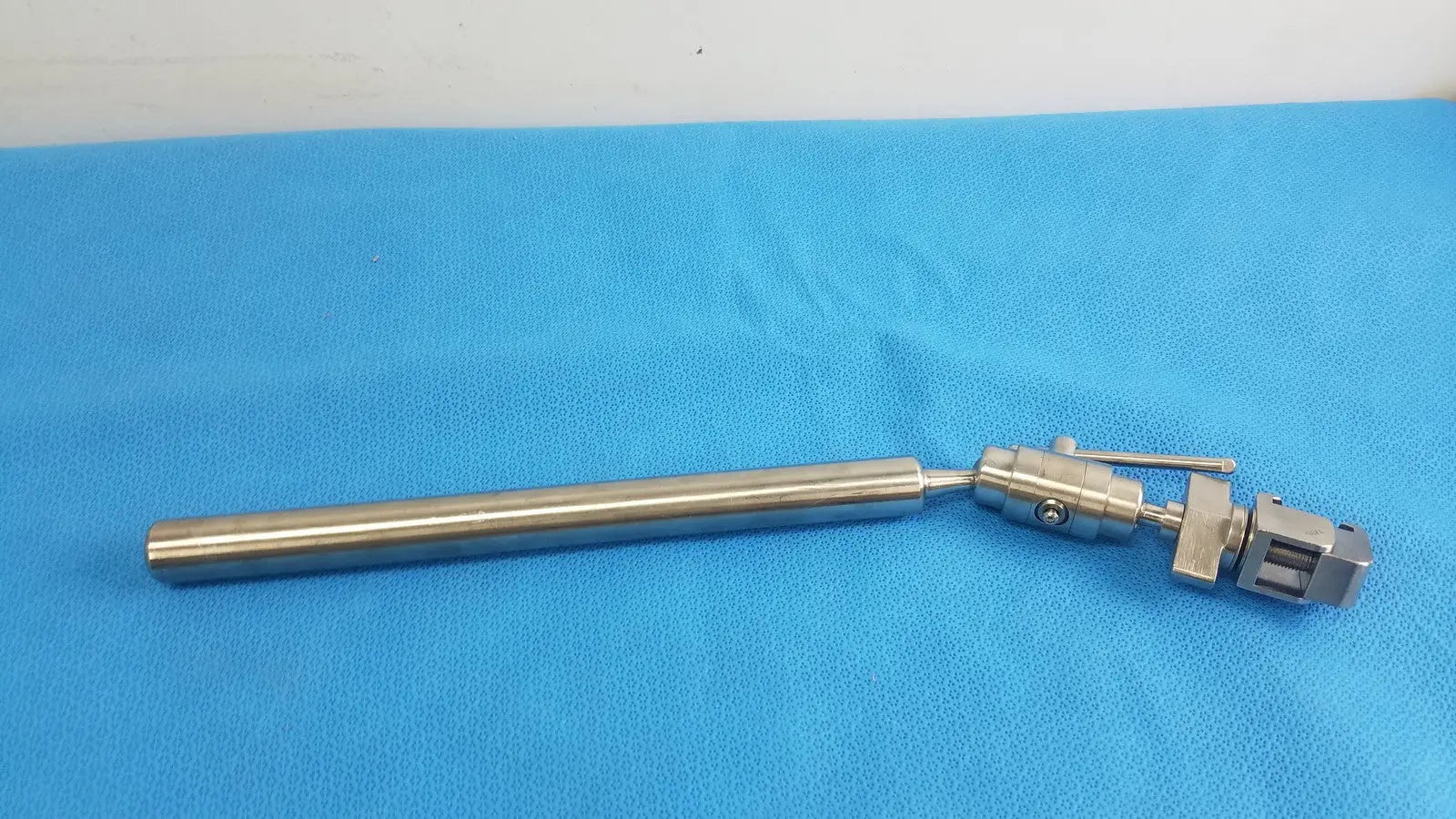 Reuse Medical Horizontal Flex Bar 7/07R 360° Degree Rotation Double Joint Surgical & Orthopedic Instruments, second-hand product photo 1