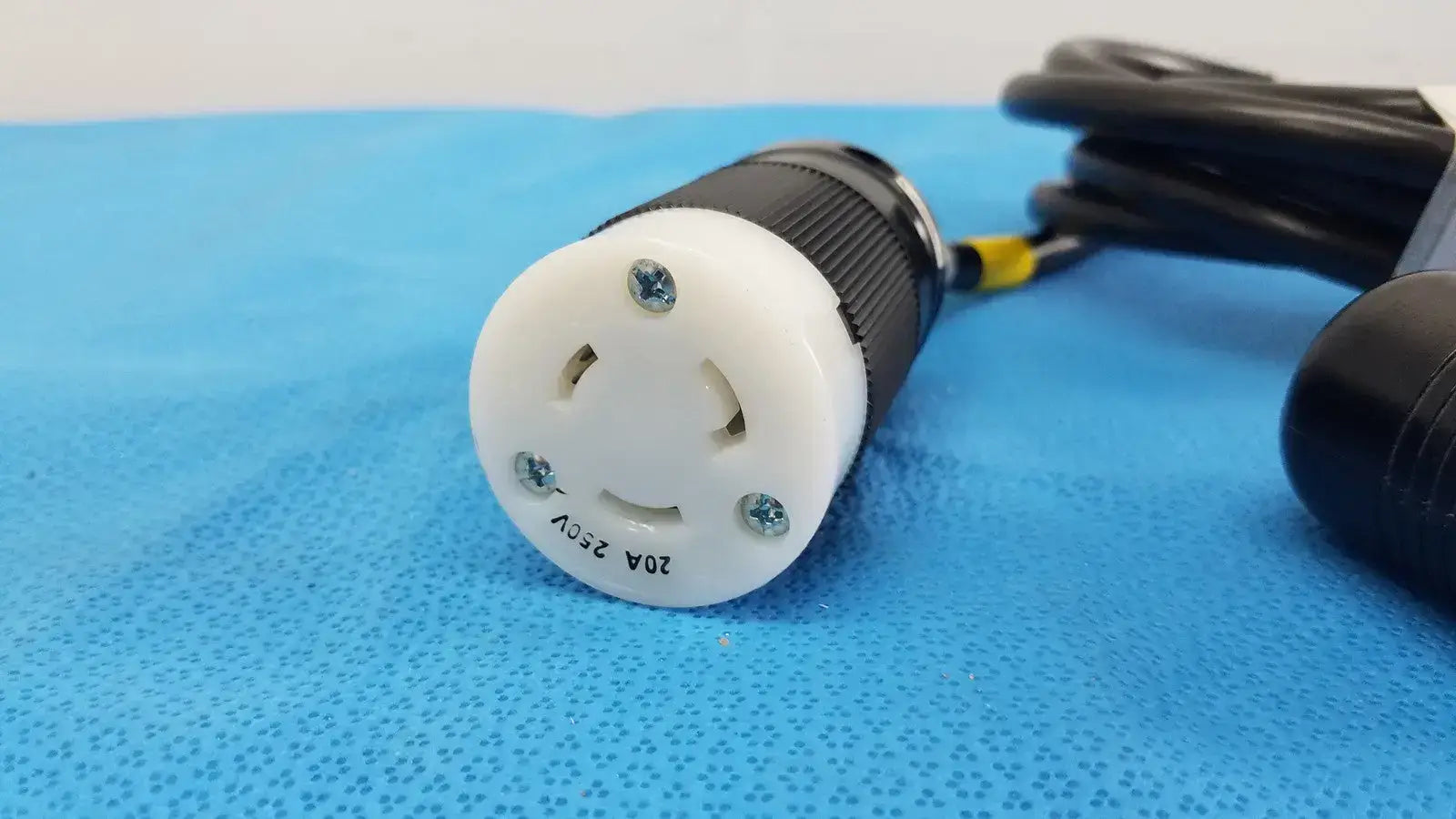Generic Hospital Grade 20A 250V Locking Power Cord Cable Power Cord, second-hand product photo 5