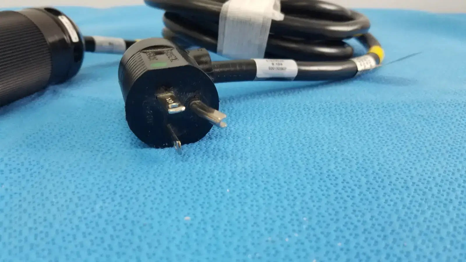 Generic Hospital Grade 20A 250V Locking Power Cord Cable Power Cord, second-hand product photo 4