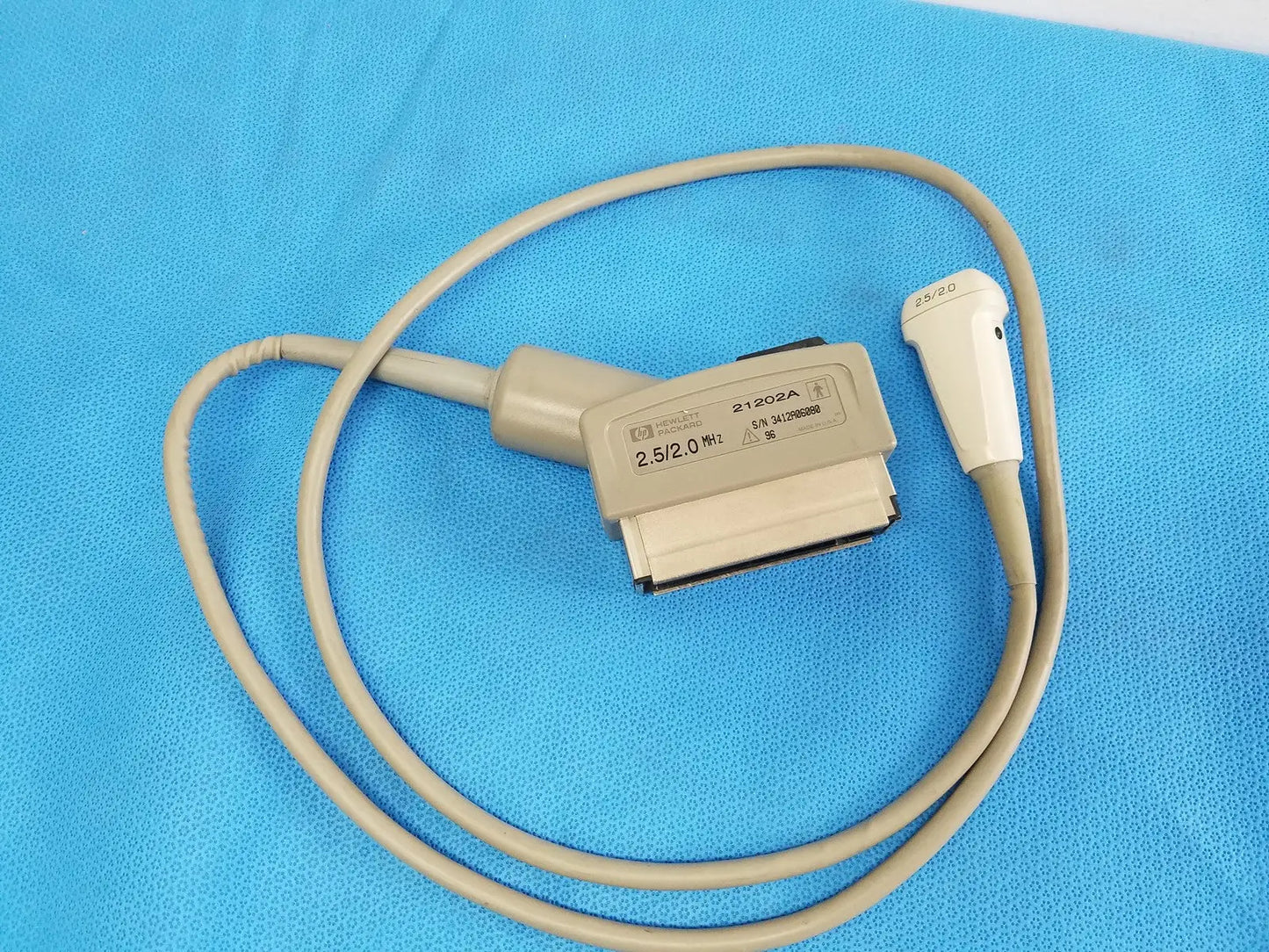 Reuse Medical HP HEWLETT PACKARD 21202A Ultrasound Probe 2.5/2.0 MHz Medical Equipment, second-hand product photo 1