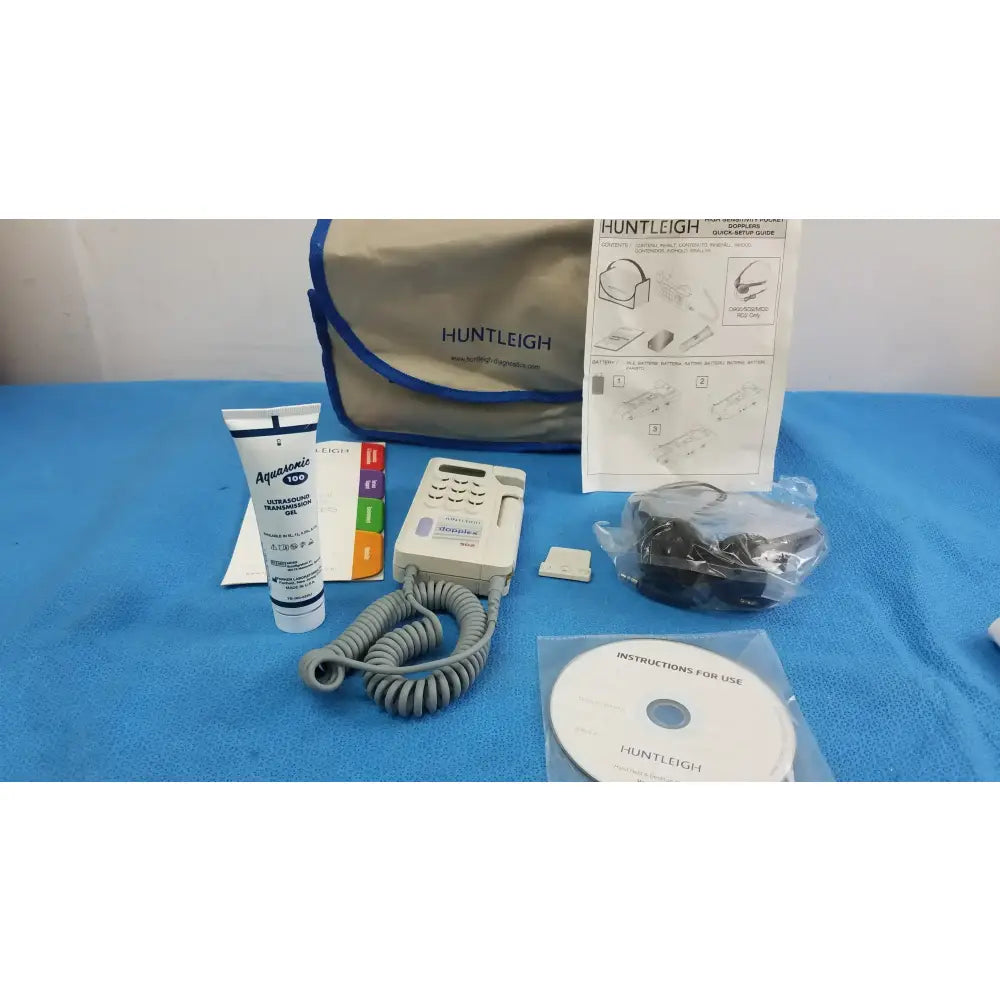 Huntleigh Dopplex SD2 Prenatal Heart Rate Monitor With Accessories and Bag Prenatal Heart Rate Monitor, second-hand product photo 1
