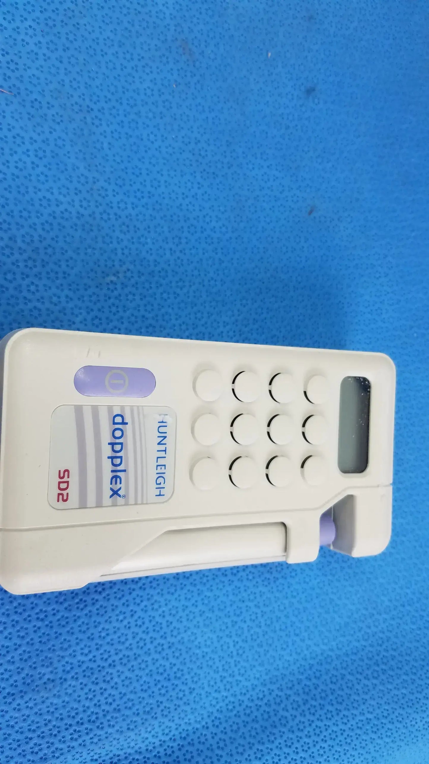 Huntleigh Dopplex SD2 Prenatal Heart Rate Monitor With Accessories and Bag Prenatal Heart Rate Monitor, second-hand product photo 5
