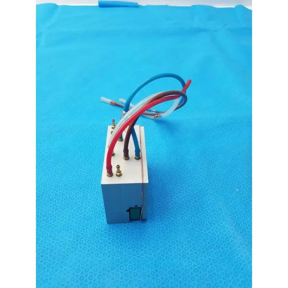Generic Hydraulic Manifold Silver With 4 Pipes/Cable Hydraulic Manifold, second-hand product photo 5