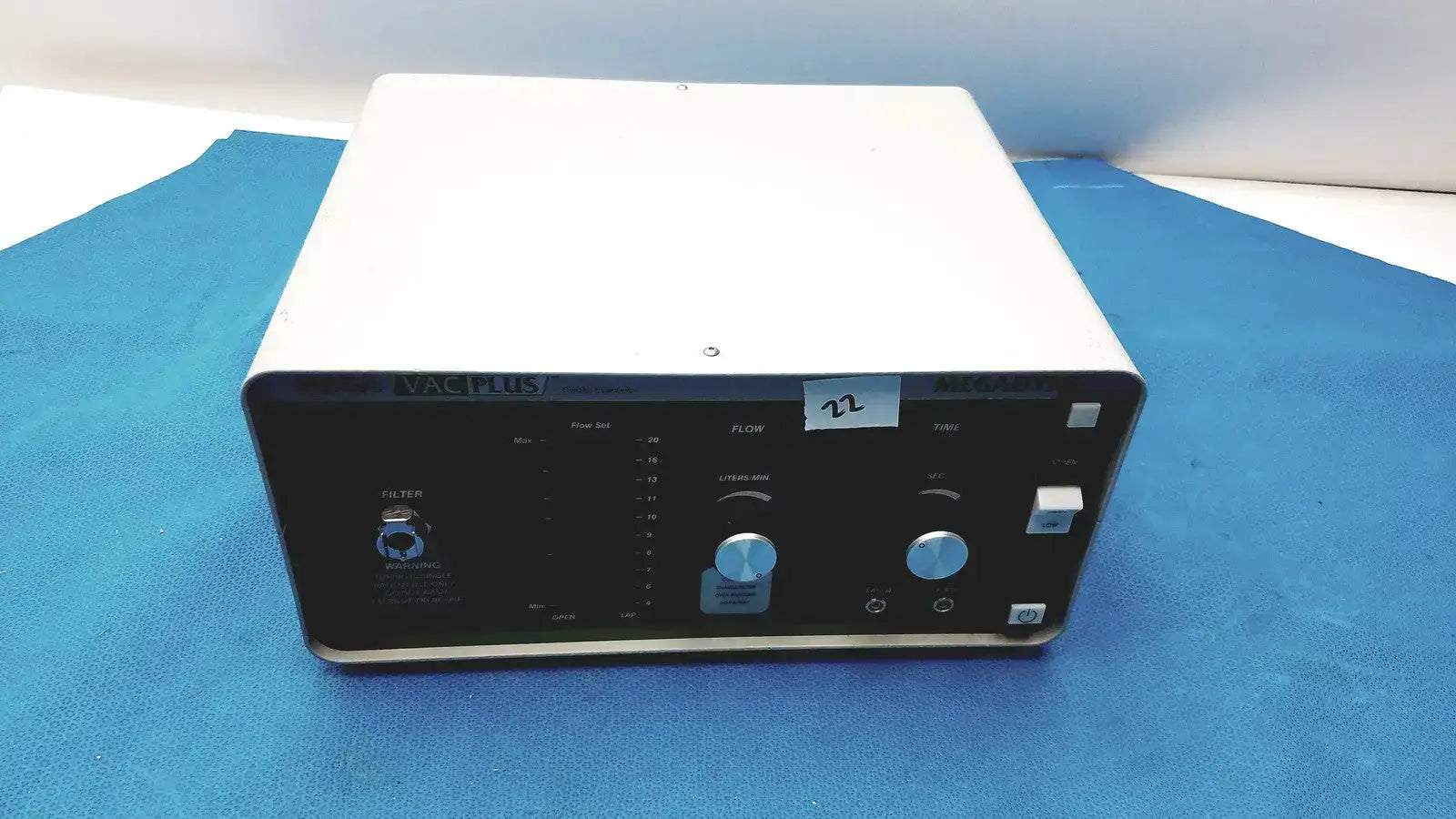 I.C Medical MegaDyne MegaVac Plus Smoke Evacuator with Charcoal Filter Unit Smoke Evacuator, second-hand product photo 3