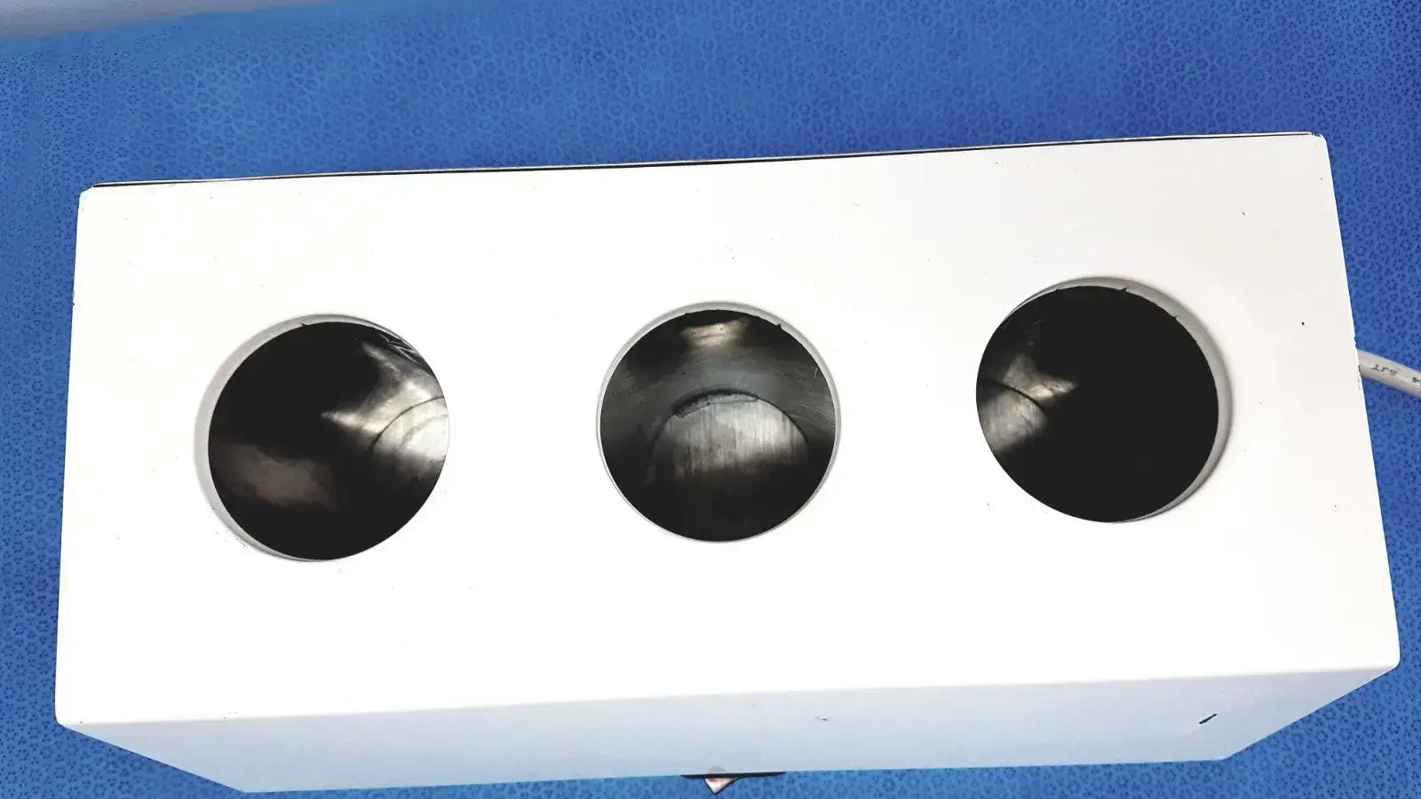 Ideal Products GW308 Gel Warmer – 3-Bottle Capacity, Medical Heating Unit Gel Warmer, second-hand product photo 10