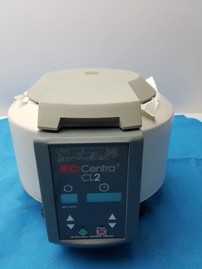 IEC Centra CL2 Benchtop Centrifuge Benchtop Centrifuge, second-hand product photo 1