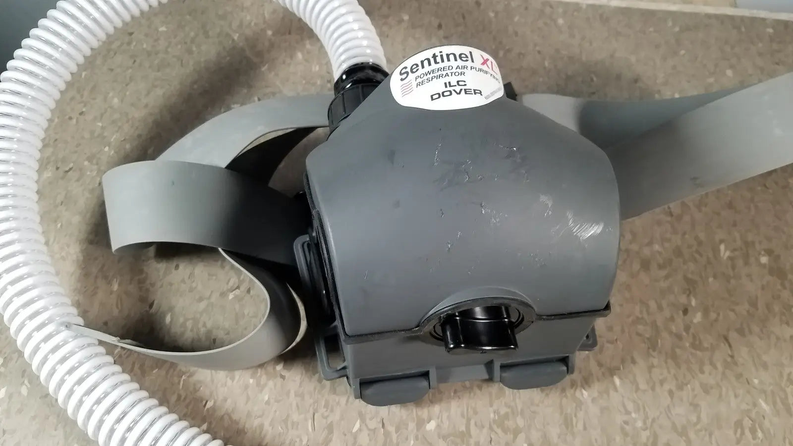 Tycos ILC Dover Sentinel XL Powered Air Purifying Respiirator Powered Air-Purifying Respirator Unit, second-hand product photo 1