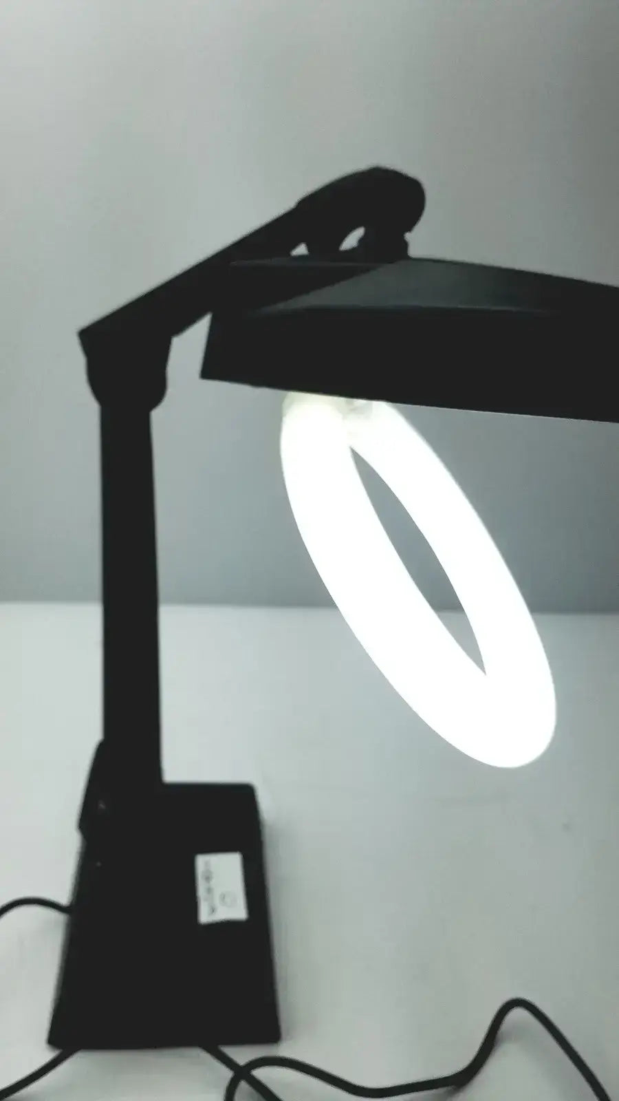 Unbranded Illuminated Desk Base Bubble Table Lamp in Working Condition Desk Lamp, second-hand product photo 4