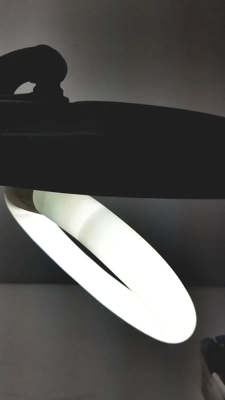 Unbranded Illuminated Desk Base Bubble Table Lamp in Working Condition Desk Lamp, second-hand product photo 8