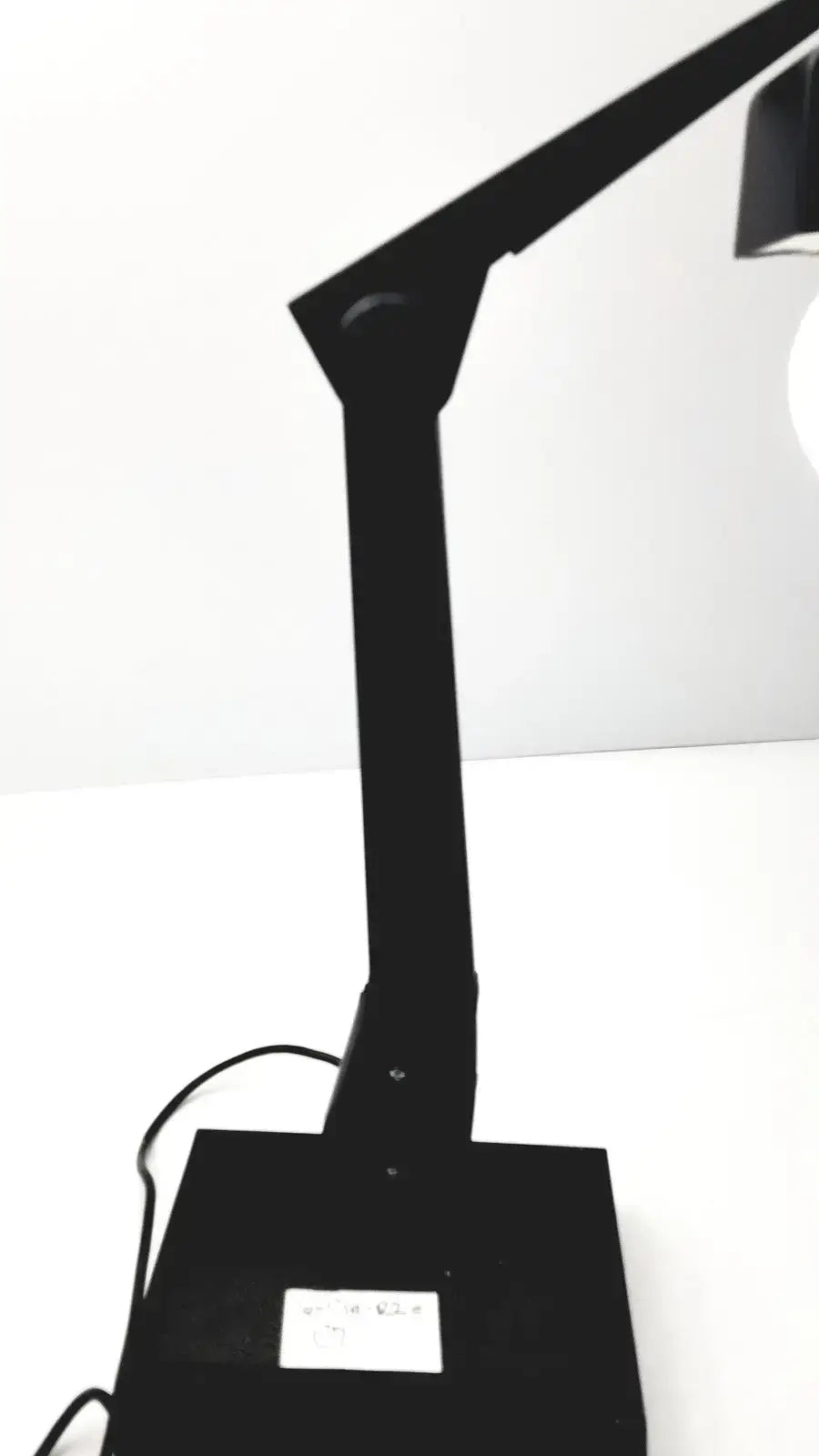 Unbranded Illuminated Desk Base Bubble Table Lamp in Working Condition Desk Lamp, second-hand product photo 7