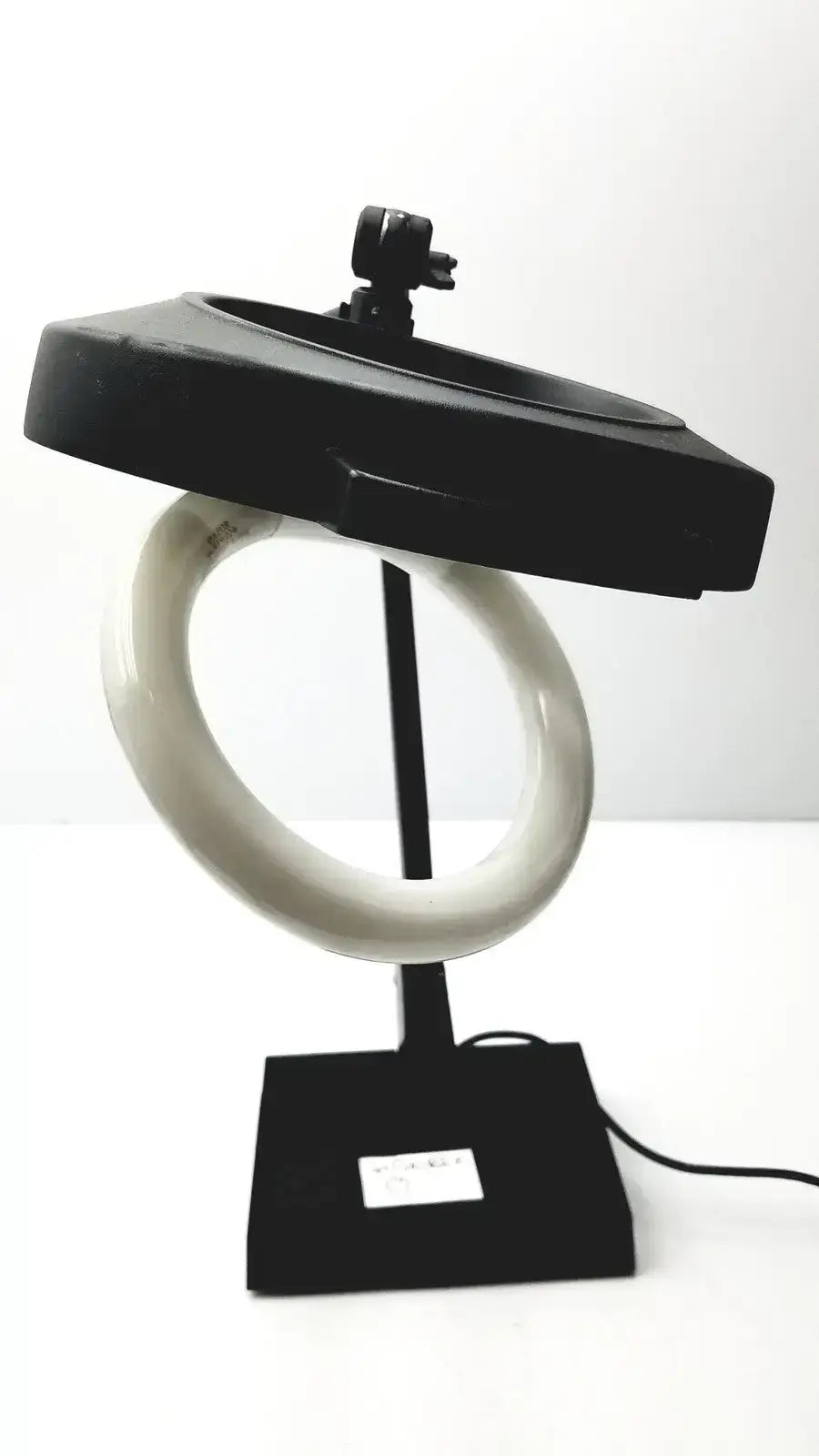 Unbranded Illuminated Desk Base Bubble Table Lamp in Working Condition Desk Lamp, second-hand product photo 1