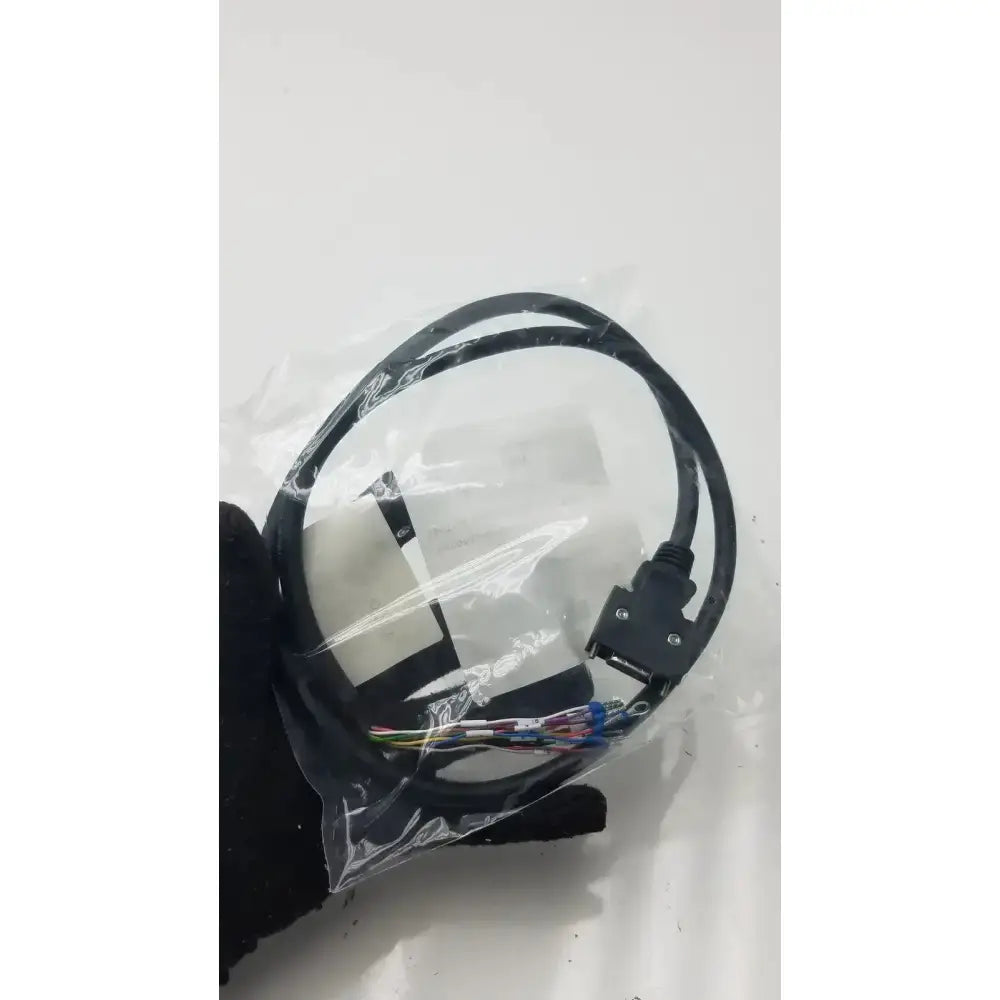 1M IM Signal Cable, Preassembled Motor Connection 6SL3260-4MA00-1VB0 Signal Cable, second-hand product photo 5