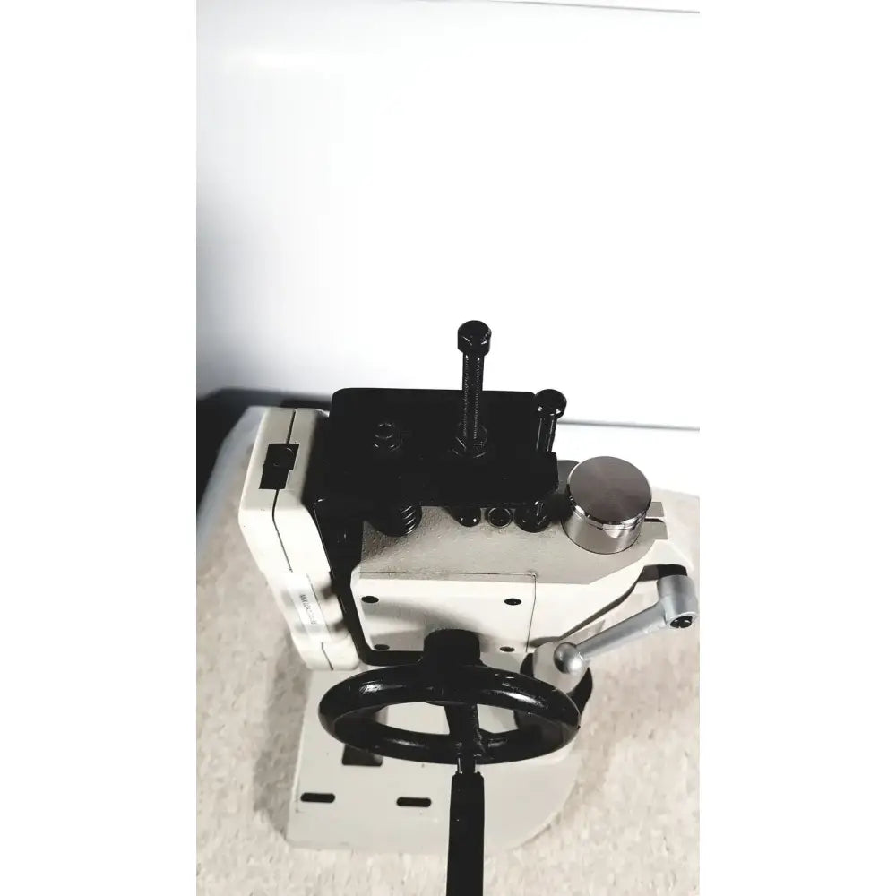 Imada Digital Force Gauge NASA DPS-220R With Stand Digital Force Gauge, second-hand product photo 5