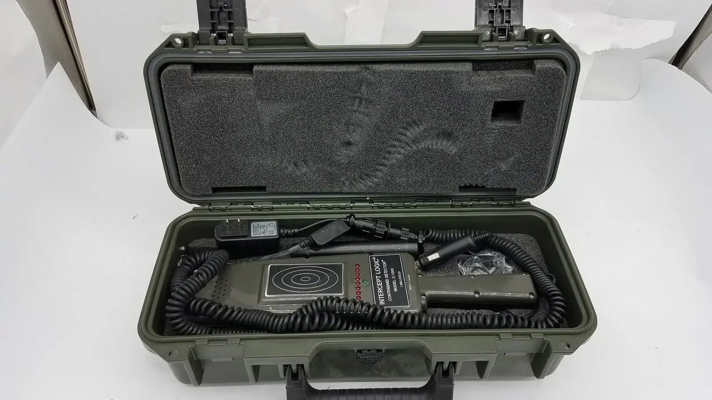 Reuse Medical Intercept Logic C-1000 Contraband Detector Handheld Kit with Case Other Medical & Lab Equipment, second-hand product photo 1