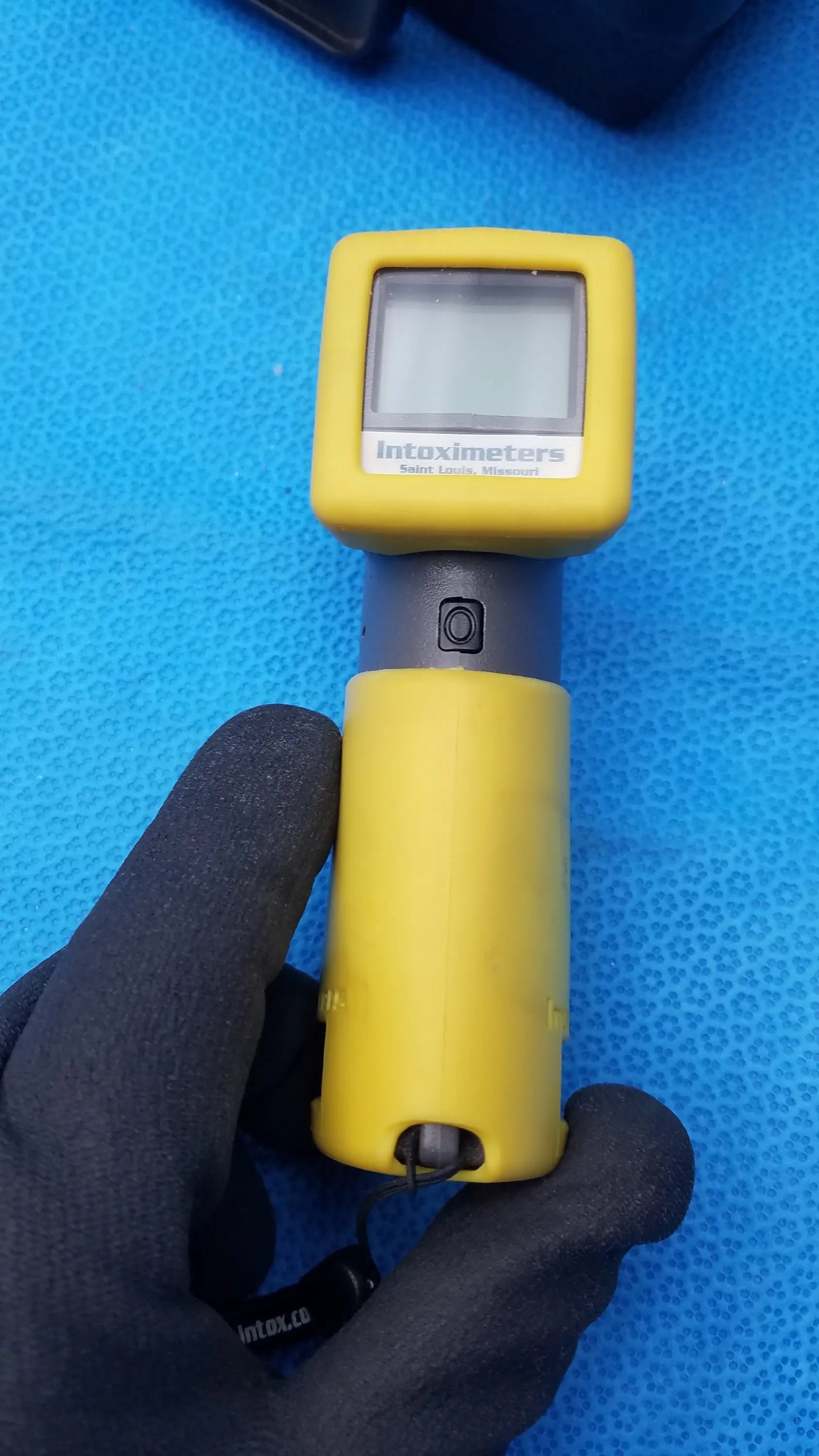 Intoximeters Alco-Sensor FST Portable Handheld Alcohol Test Breathalyzer With Case Portable Handheld Alcohol Test Breathalyzer, second-hand product photo 4