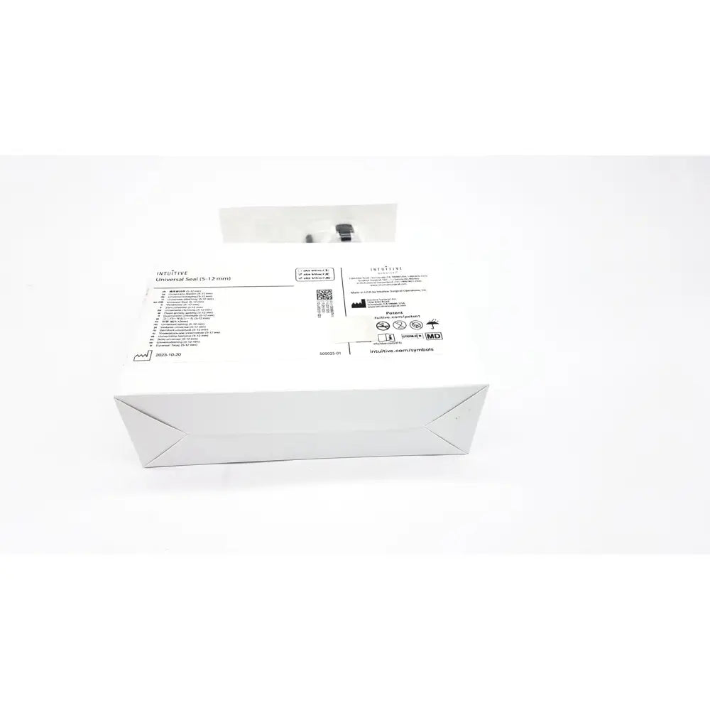 White cardboard box for intuitive da vinci xi universal seal 3.12 mm surgical instrument packaging