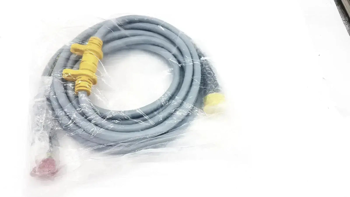 Intuitive Surgical DaVinci Camera Connecting Cable Camera Connecting Cable, second-hand product photo 6
