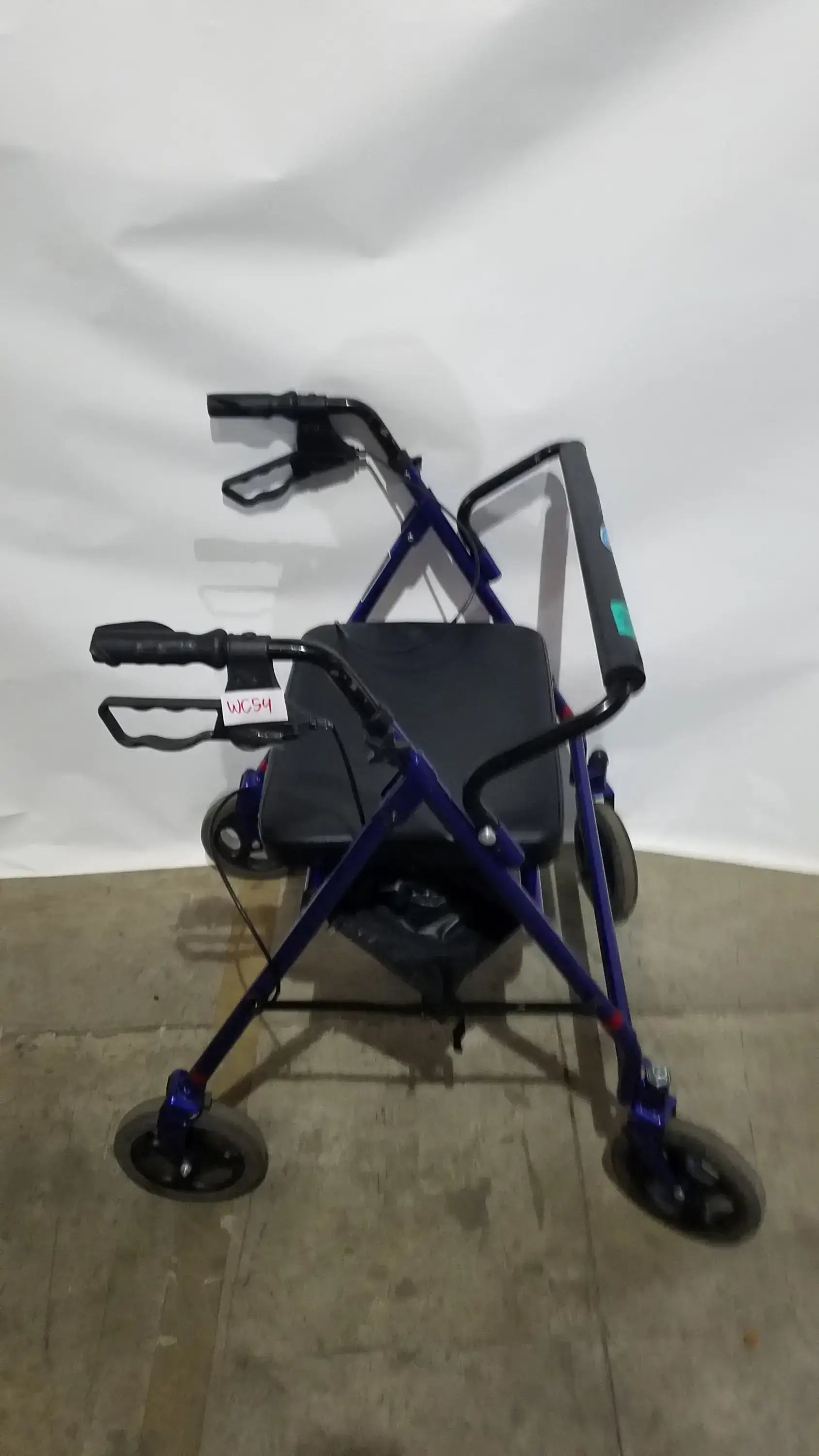 Reuse Medical Equipment Invacare 4-Wheel Rollator Walker with Seat Walkers, second-hand product photo 6