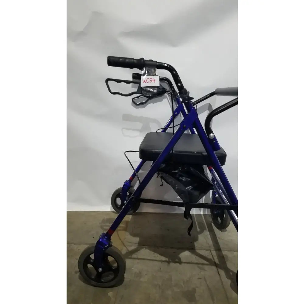 Reuse Medical Equipment Invacare 4-Wheel Rollator Walker with Seat Walkers, second-hand product photo 3