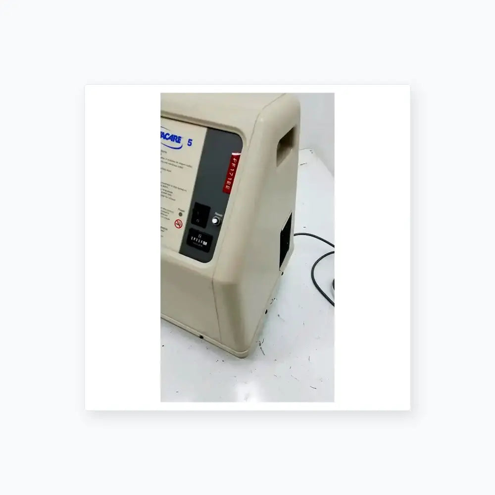 Invacare Concentrrator Oxygen Concentrator, second-hand product photo 9