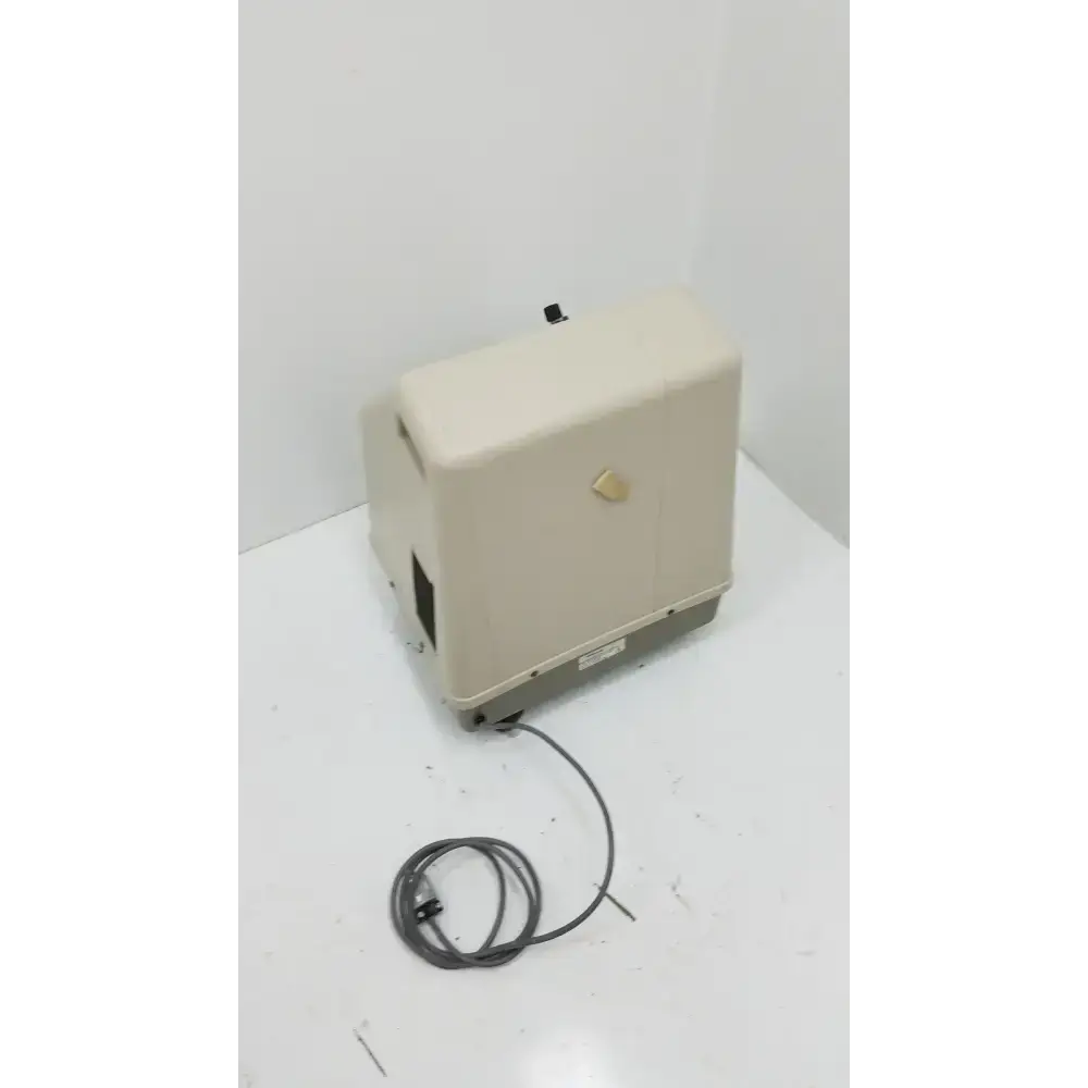 Invacare Concentrrator Oxygen Concentrator, second-hand product photo 4