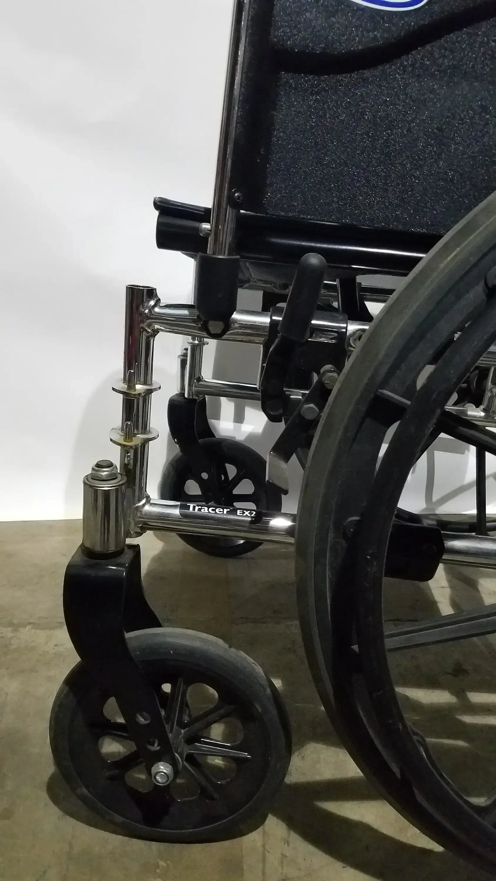 Reuse Medical Equipment Invacare Tracer EX2 Folding Manual Wheelchair Wheelchairs, second-hand product photo 12