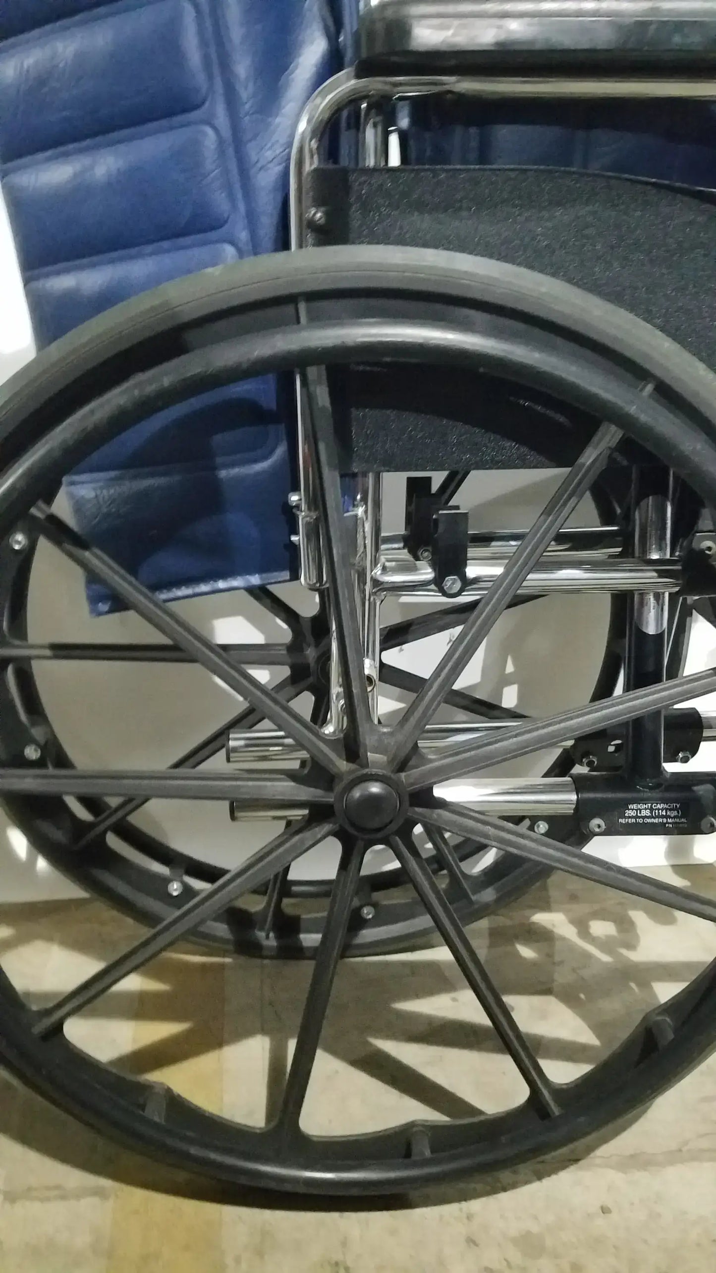 Reuse Medical Equipment Invacare Tracer EX2 Folding Manual Wheelchair Wheelchairs, second-hand product photo 27