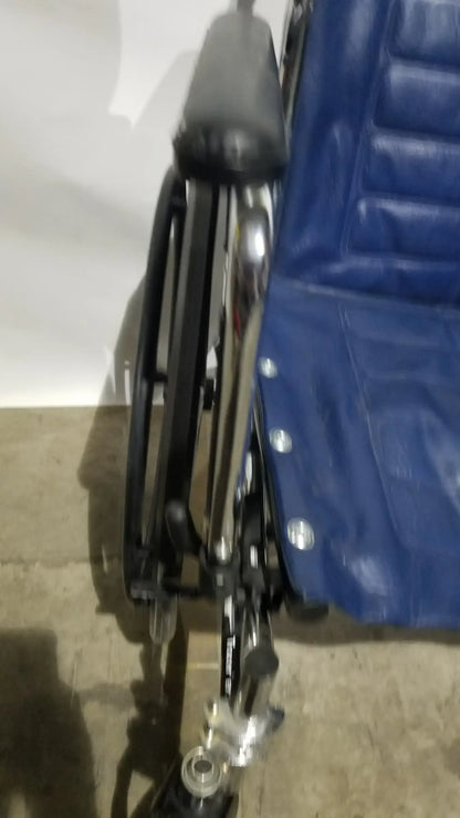Reuse Medical Equipment Invacare Tracer EX2 Folding Manual Wheelchair Wheelchairs, second-hand product photo 18