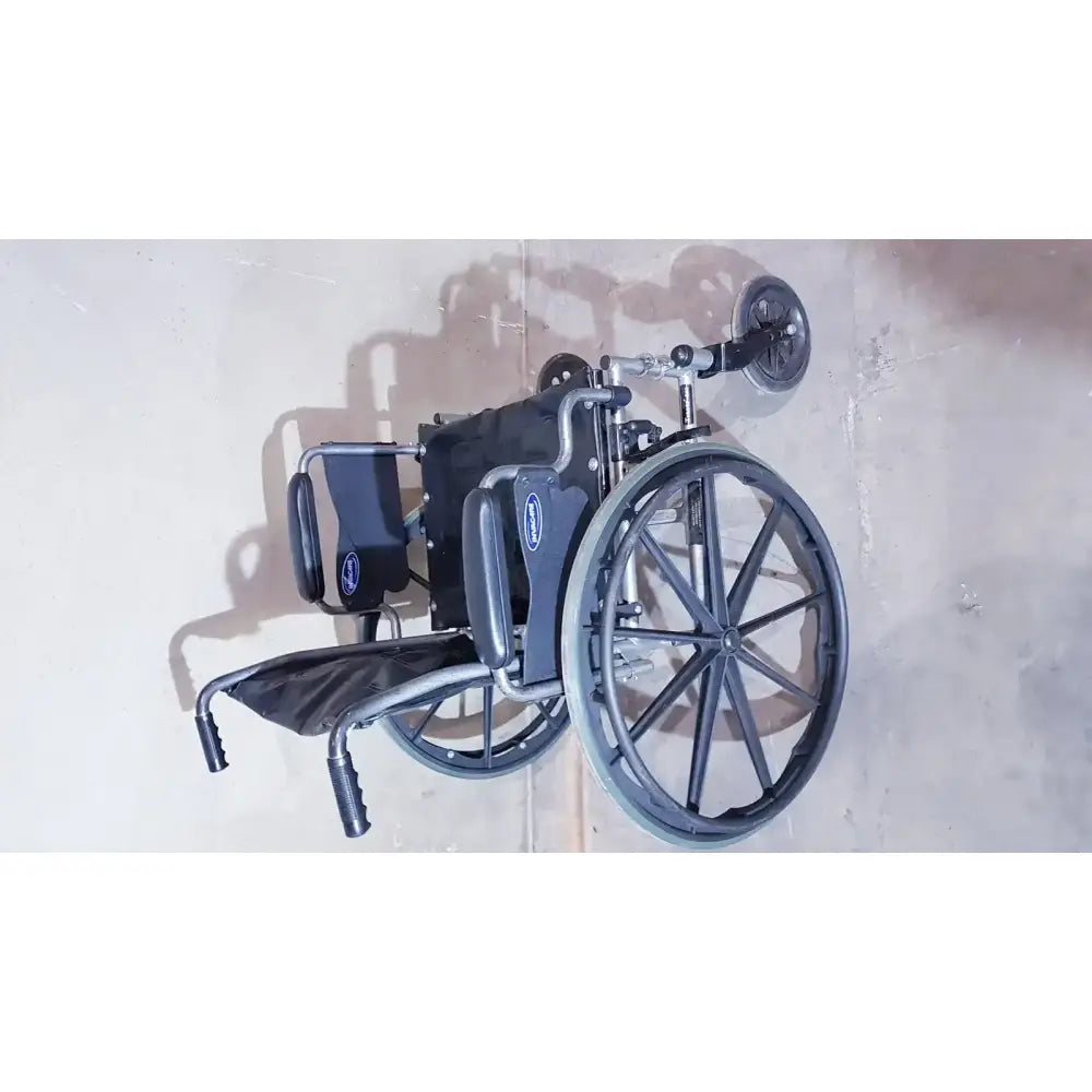 Invacare Tracer EX2 Wheelchair for Adults Standard Folding 20 Inch Seat 250 Lb Wheelchair, second-hand product photo 12