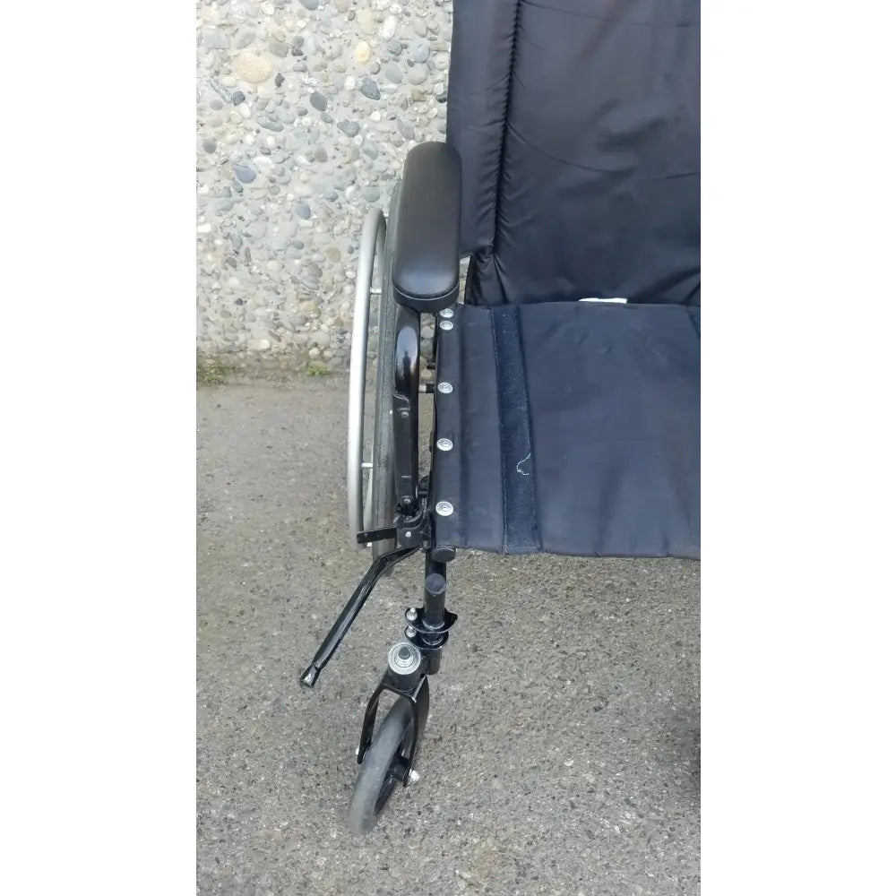 Reuse Medical Equipment Invacare Tracer SX5 Black Wheelchair Armrests Wheelchairs, second-hand product photo 13