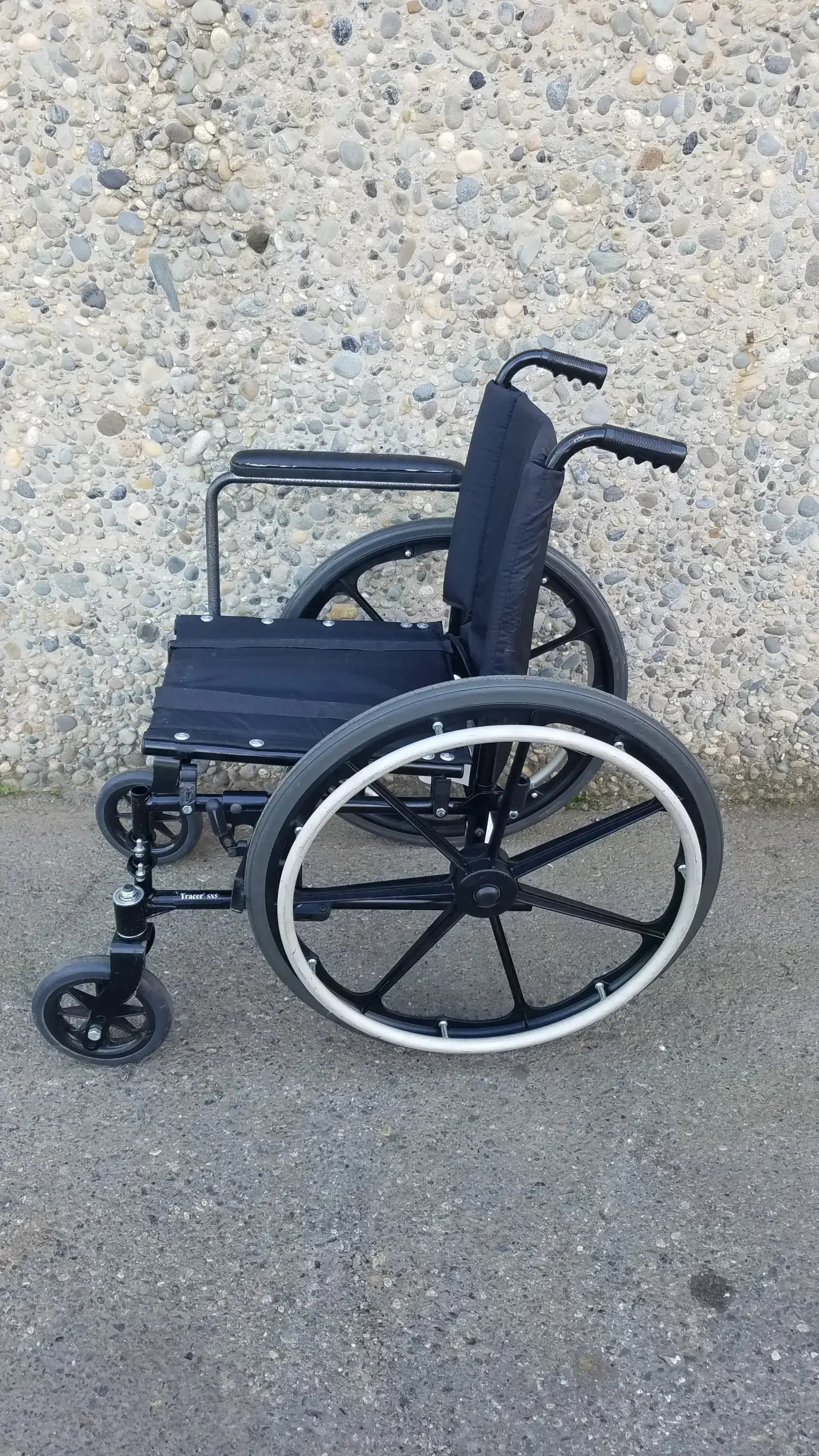 Reuse Medical Equipment Invacare Tracer SX5 Heavy-Duty Black Wheelchair with Fixed Arm Rests Wheelchairs, second-hand product photo 5