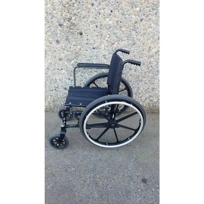 Reuse Medical Equipment Invacare Tracer SX5 Heavy-Duty Black Wheelchair with Fixed Arm Rests Wheelchairs, second-hand product photo 5