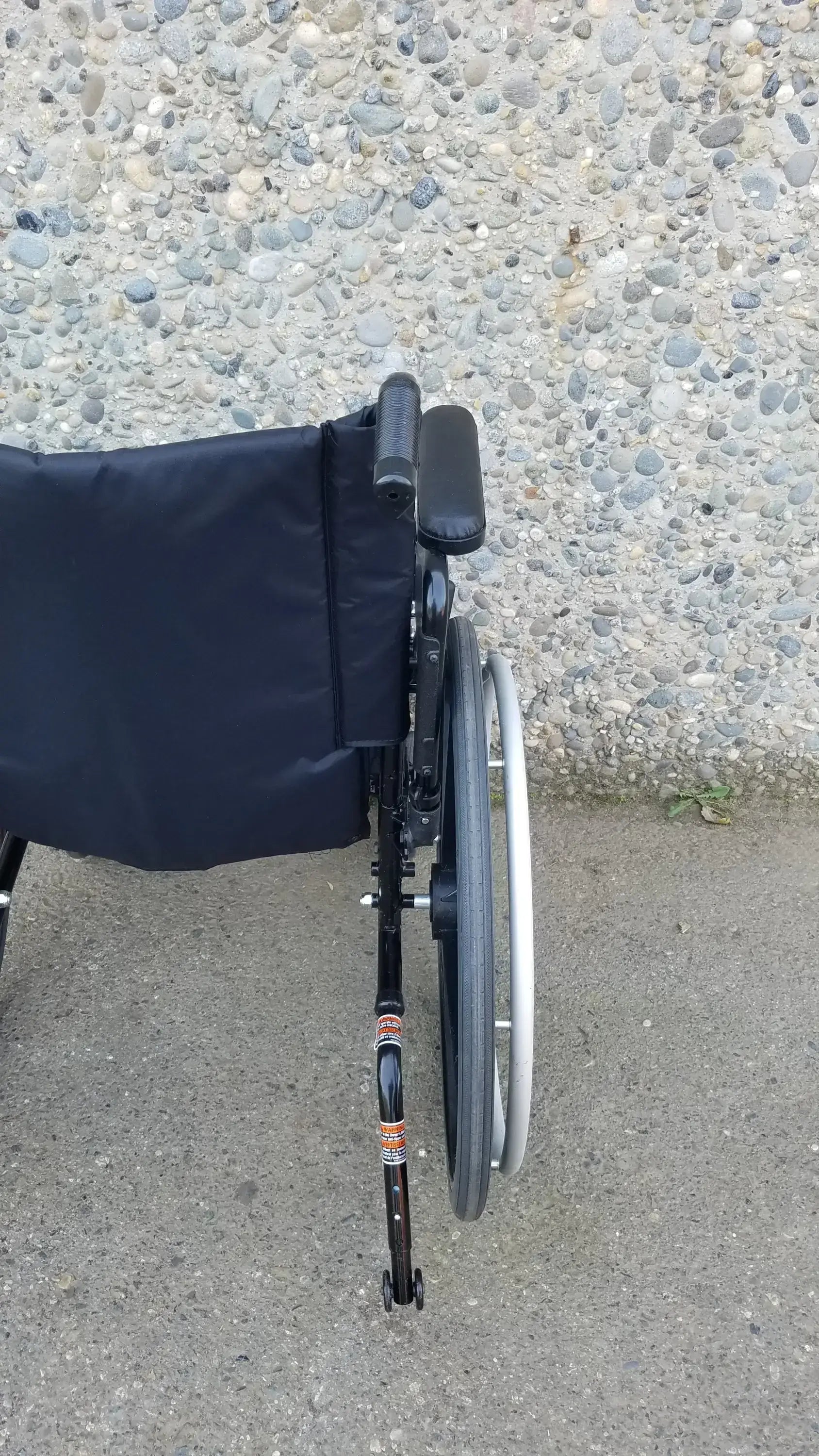 Reuse Medical Equipment Invacare Tracer SX5 Wheelchair Arm Rest Black Wheelchair, second-hand product photo 2
