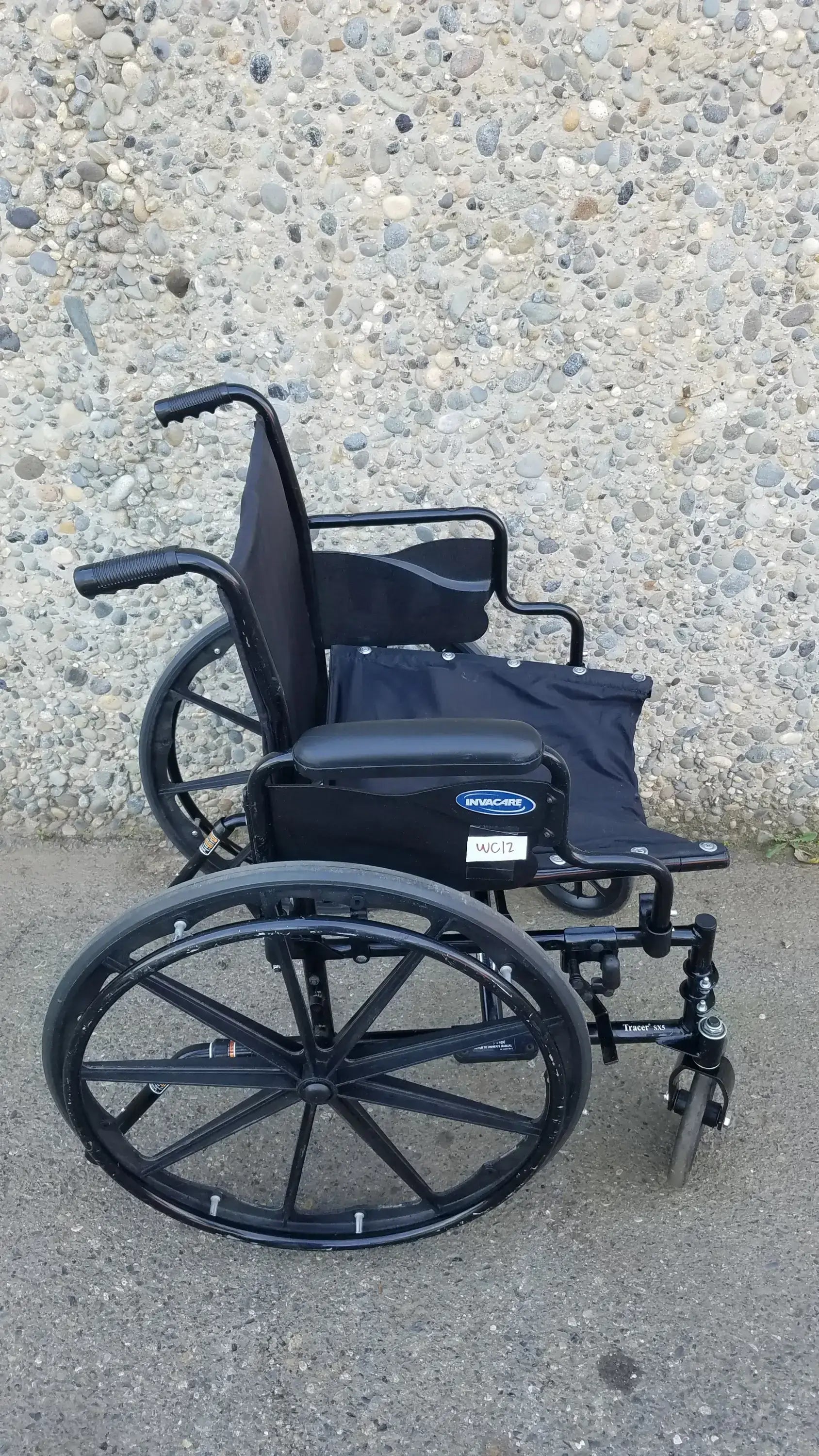 Reuse Medical Equipment Invacare Tracer SX5 Wheelchair Arm Rests Black Wheelchairs, second-hand product photo 1