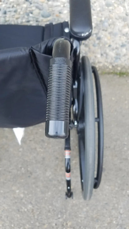 Reuse Medical Equipment Invacare Tracer SX5 Wheelchair Armrests – Black Comfort Wheelchairs, second-hand product photo 2