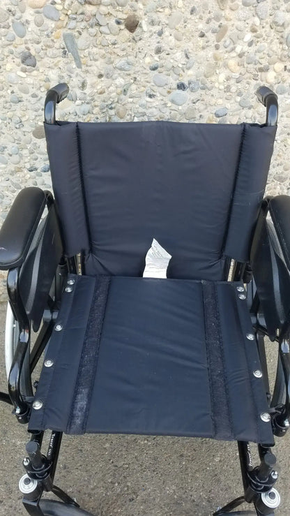 Reuse Medical Equipment Invacare Tracer SX5 Wheelchair Black Steel Frame w/ Desk Armrests Wheelchairs, second-hand product photo 7