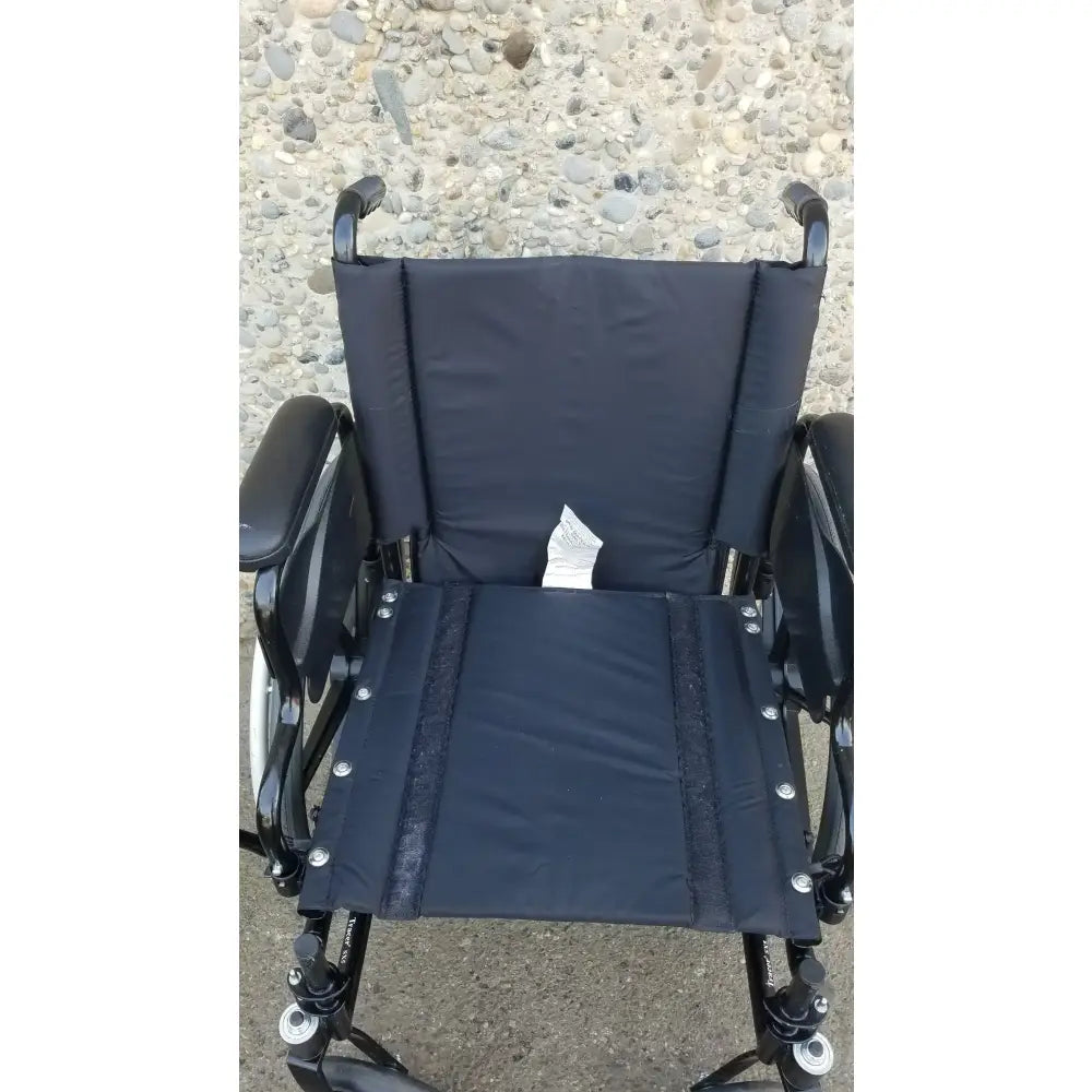 Reuse Medical Equipment Invacare Tracer SX5 Wheelchair Black Steel Frame w/ Desk Armrests Wheelchairs, second-hand product photo 7