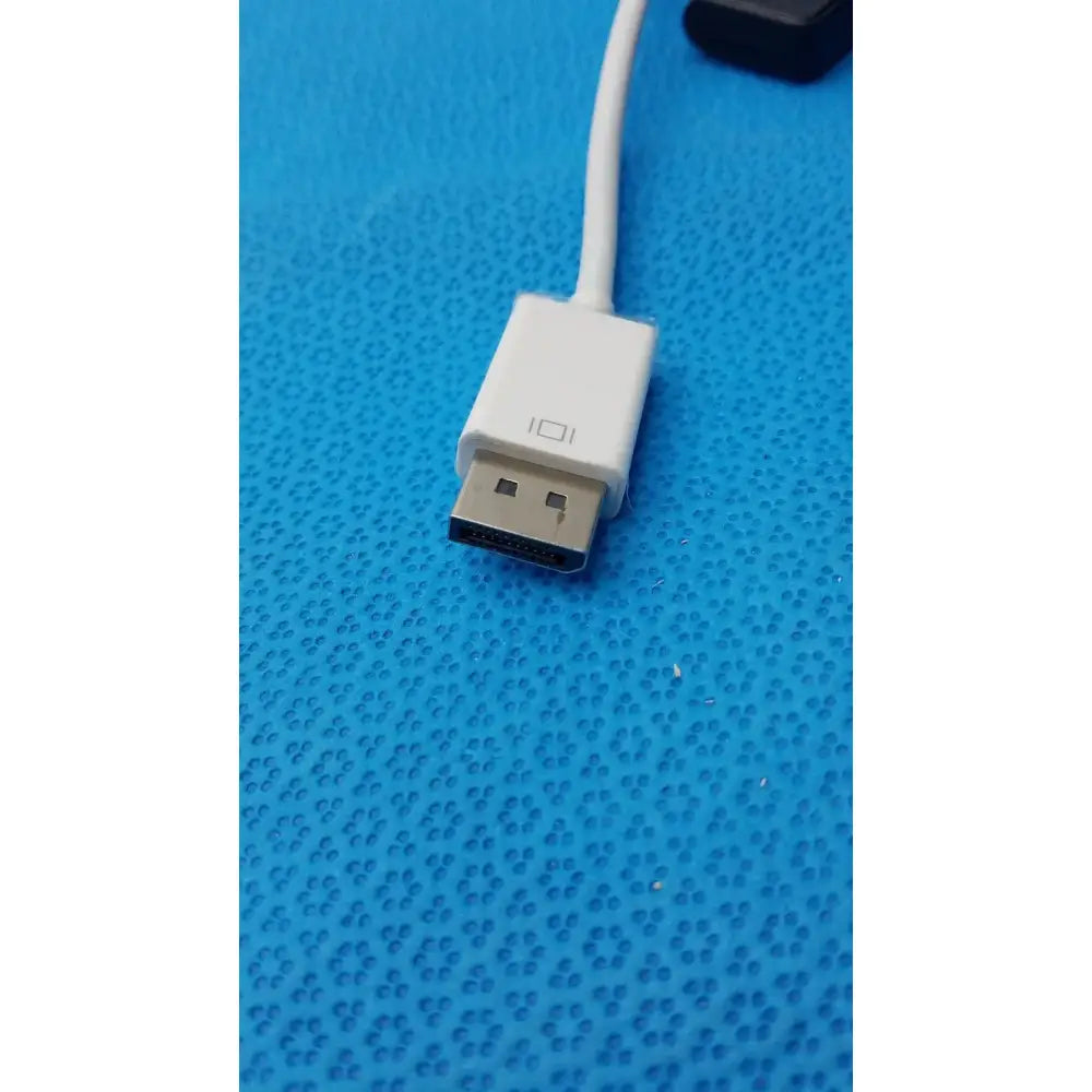 Iogear Computer Kit with Cables Computer Accessories, second-hand product photo 4