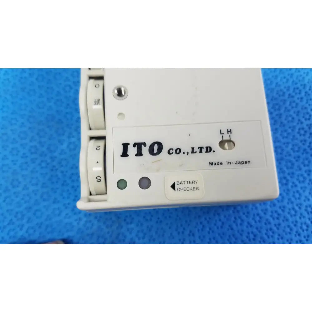 ITO ES-130 Palm Sized Electro Acupuncture Electro Acupuncture Unit, second-hand product photo 8