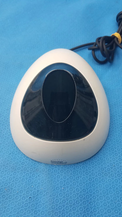 Ivoclar Vivadent Bluephase Docking Stand Charging Base Holder Dental Curing Light Docking Stand, second-hand product photo 3