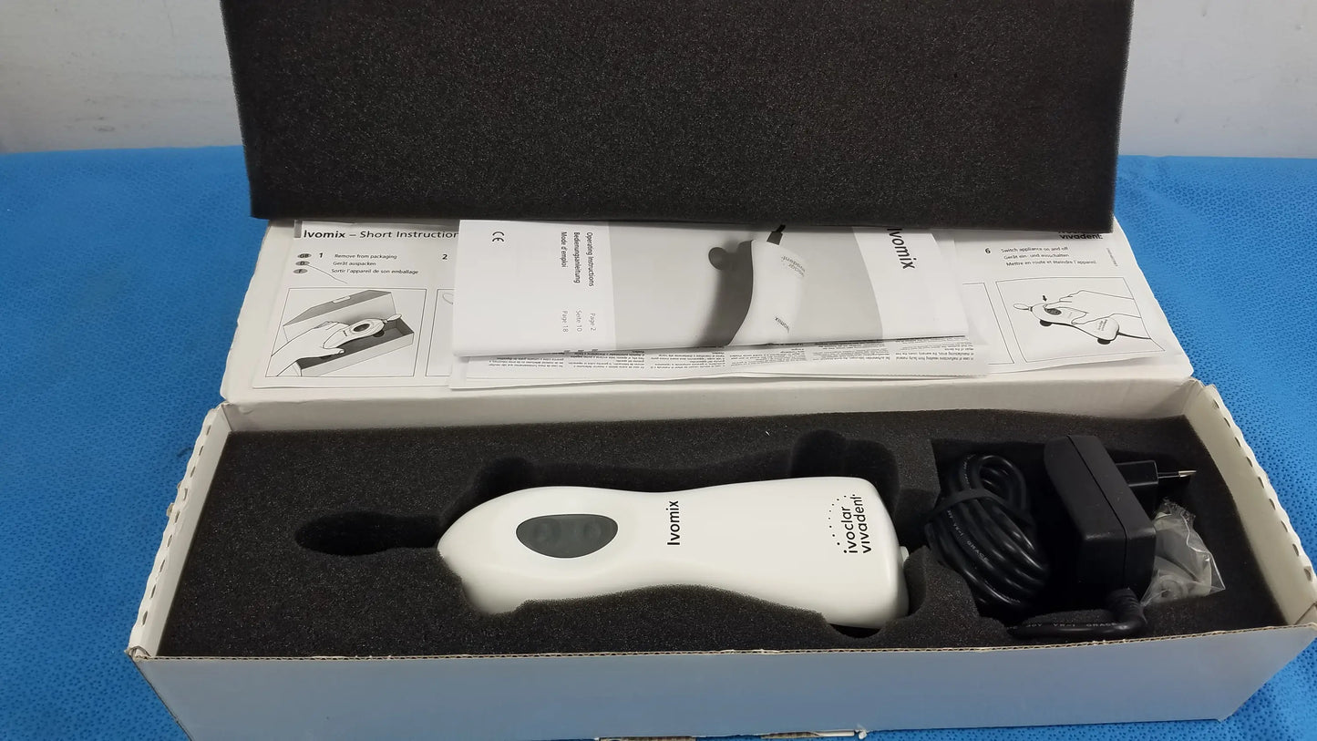 Ivoclar Vivadent Ivomix Vibrating Mixer With Adapter Charger and Box Vibrating Mixer, second-hand product photo 17
