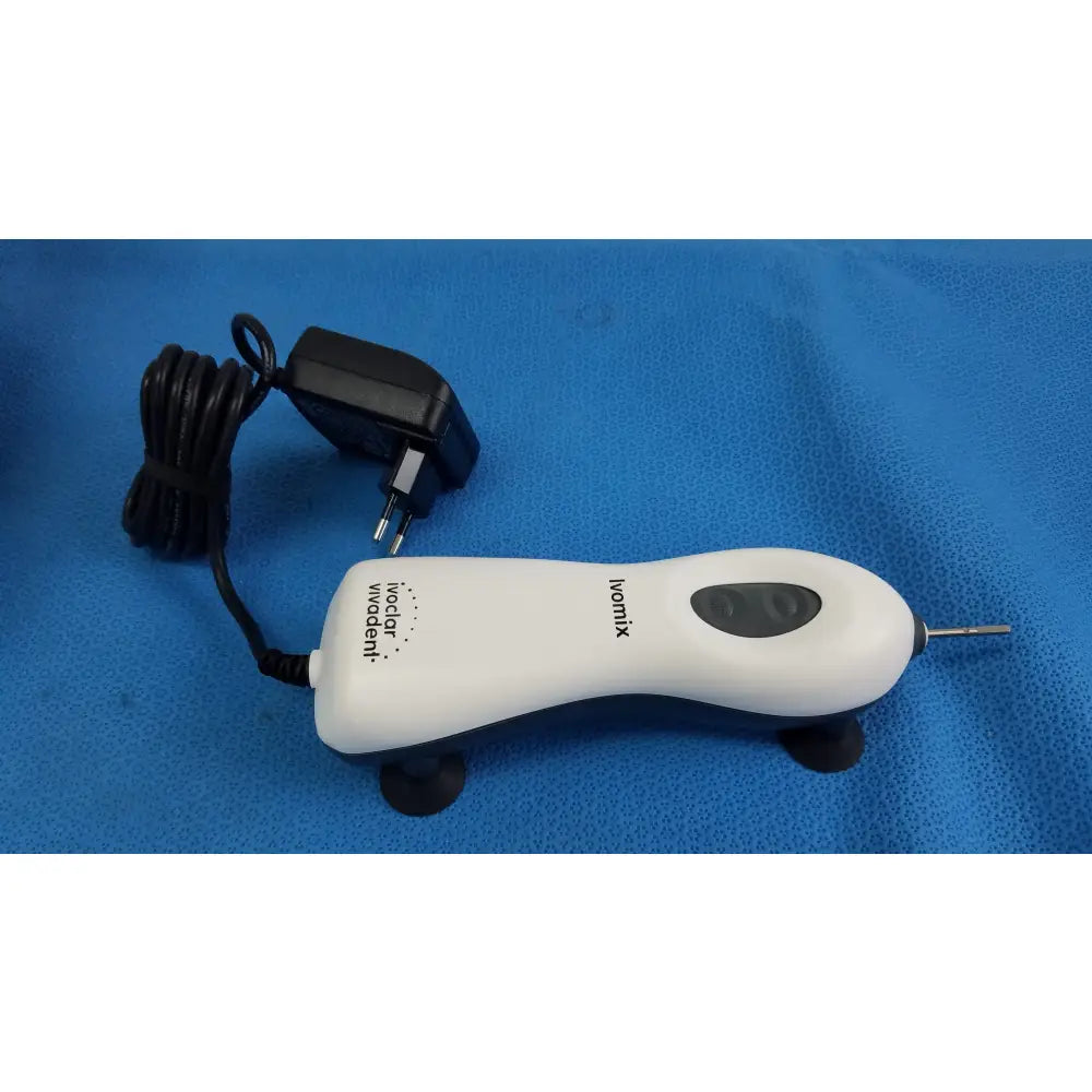 Ivoclar Vivadent Ivomix Vibrating Mixer With Adapter Charger and Box Vibrating Mixer, second-hand product photo 7
